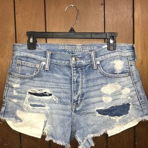 Ripped jean shorts!